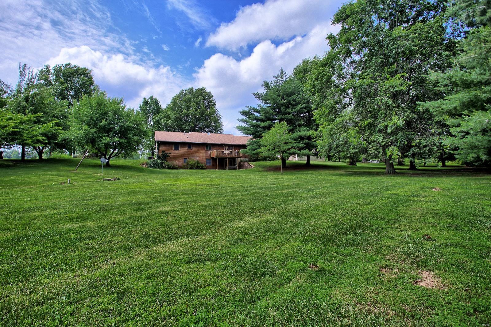 8537 East Kirsch Road Troy, IL 62294 - Photo 7 of 57