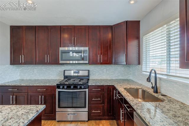4623 Ranch Circle Colorado Springs, CO 80918 - Photo 11 of 36 Gallery Image 11