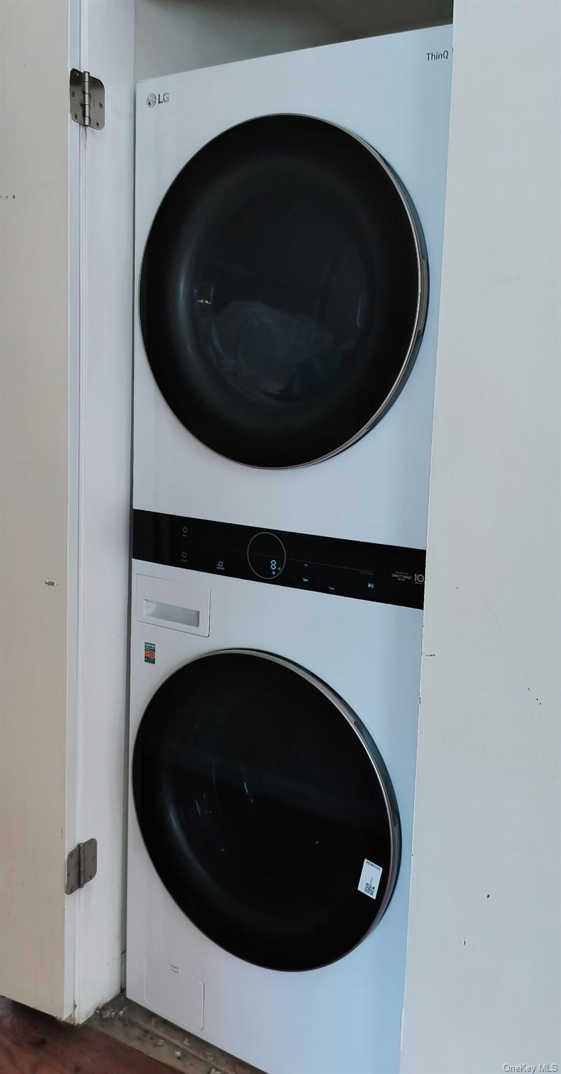 57 Dunwood Road, Unit B Port Washington, NY 11050 - Photo 8 of 8 high end was washer dryer in unit