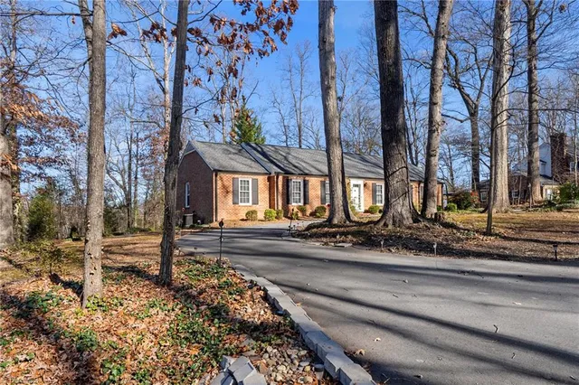 $375,000 | 224 Lake Drive East, Thomasville, NC 27360