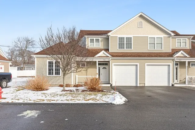 $699,900 | 70 Endicott Street, Unit 701, Norwood, MA 02062