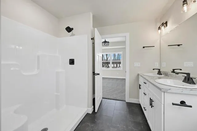 $399,900 | 109 Theunis Drive, Wrightstown, WI 54180