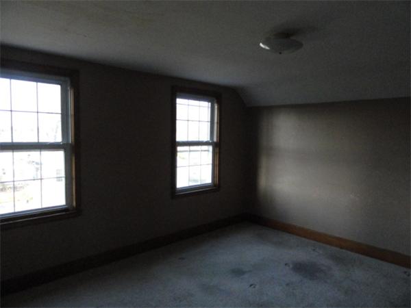19 Willard Road Sturbridge, MA 01566 - Photo 7 of 12 Gallery Image 7