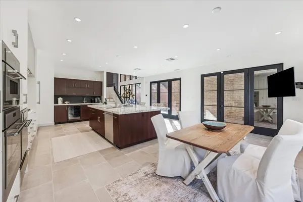 $12,500 | 10 South Briar Hollow Lane, Unit 53, Houston, TX 77027