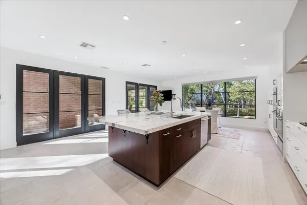 $12,500 | 10 South Briar Hollow Lane, Unit 53, Houston, TX 77027