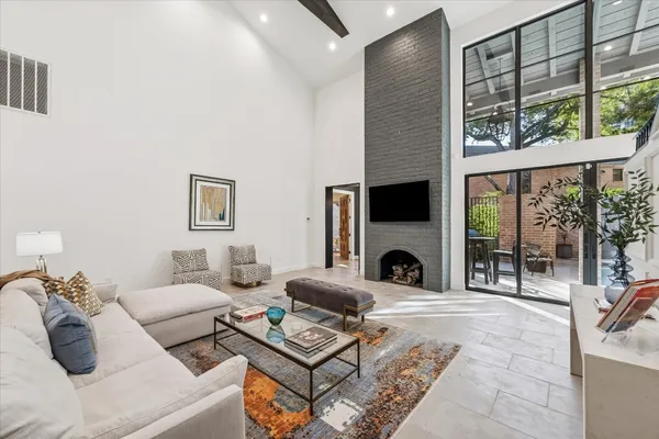 $12,500 | 10 South Briar Hollow Lane, Unit 53, Houston, TX 77027