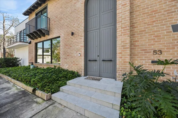 $12,500 | 10 South Briar Hollow Lane, Unit 53, Houston, TX 77027