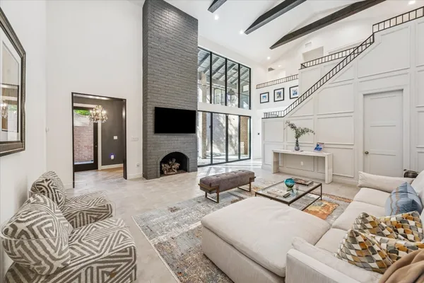 $12,500 | 10 South Briar Hollow Lane, Unit 53, Houston, TX 77027