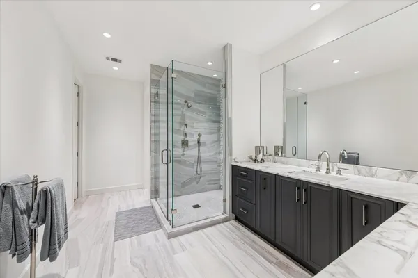 $12,500 | 10 South Briar Hollow Lane, Unit 53, Houston, TX 77027