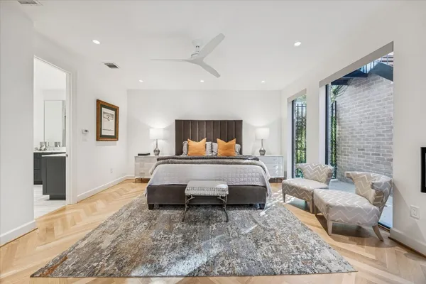 $12,500 | 10 South Briar Hollow Lane, Unit 53, Houston, TX 77027