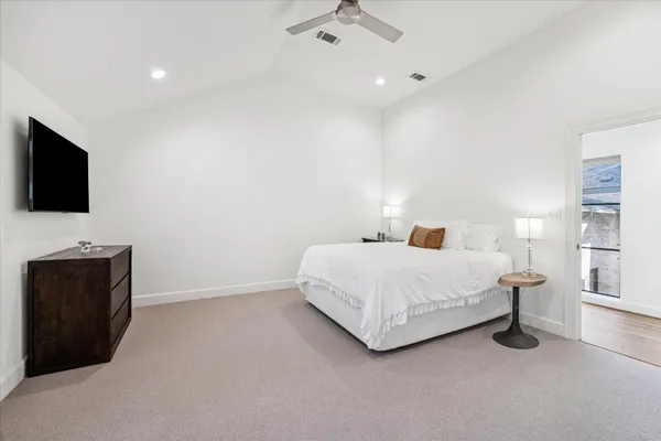 $12,500 | 10 South Briar Hollow Lane, Unit 53, Houston, TX 77027