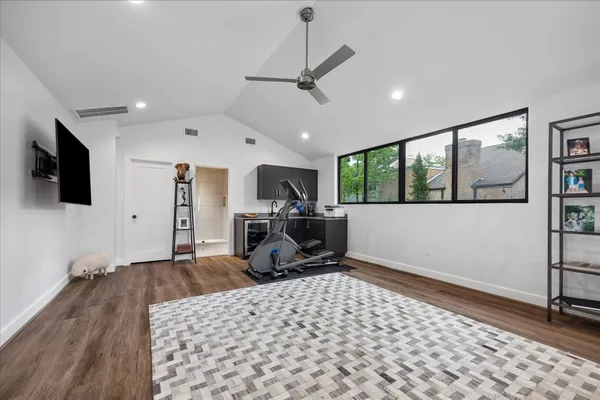 $12,500 | 10 South Briar Hollow Lane, Unit 53, Houston, TX 77027