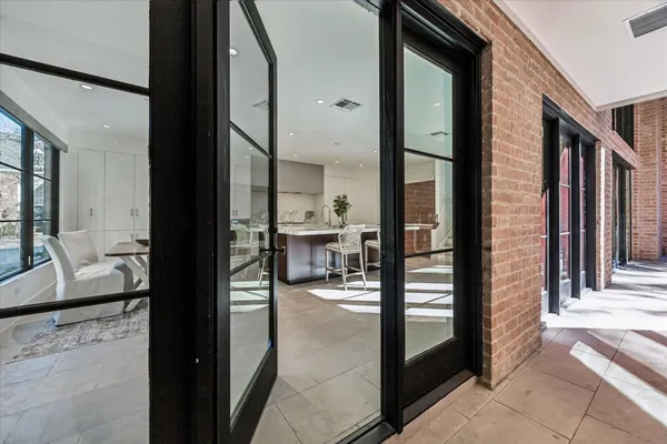 $12,500 | 10 South Briar Hollow Lane, Unit 53, Houston, TX 77027