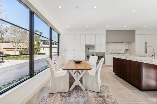 $12,500 | 10 South Briar Hollow Lane, Unit 53, Houston, TX 77027