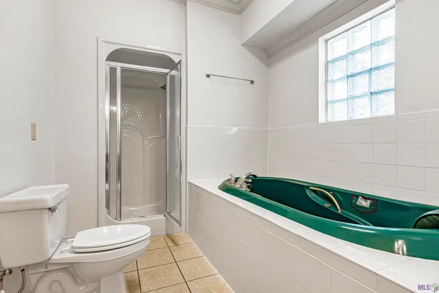 $1,350 | 550 South River Road, Unit B, Port Allen, LA 70767