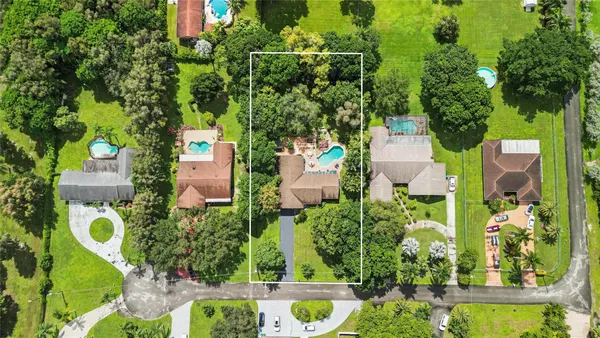 $1,349,000 | 9700 Northwest 28th Street, Cooper City, FL 33024