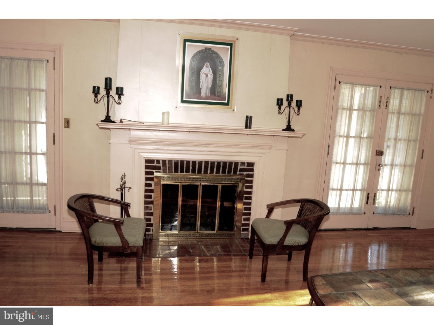 620 Vernon Road Philadelphia, PA 19119 - Photo 9 of 16