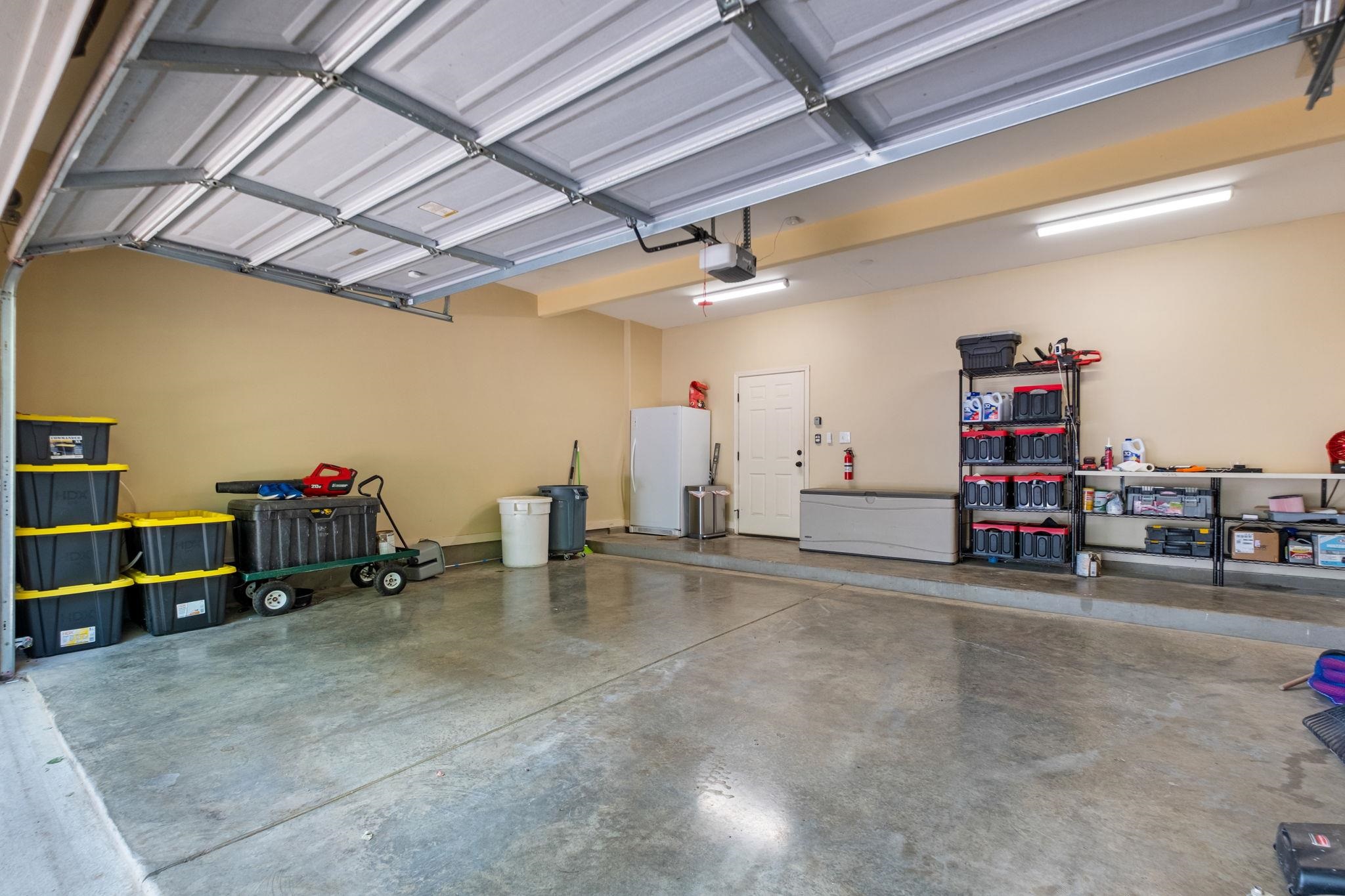2275 McVay Road, Unit 2275 Germantown, TN 38138 - Photo 38 of 40 a view of a room with gym equipment