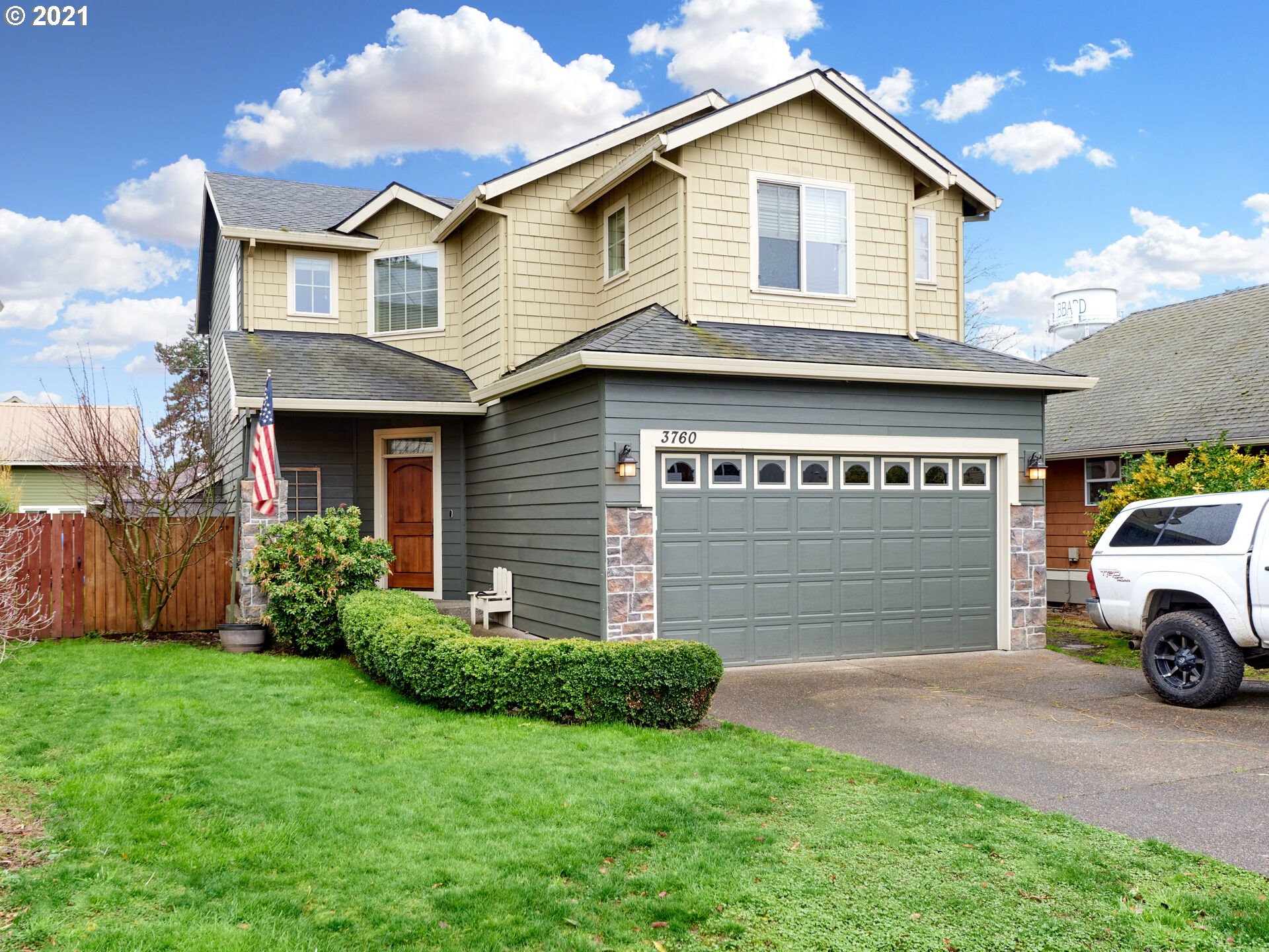 3760 2nd Street Hubbard, OR 97032 - Photo 1 of 31 Gallery Image 1