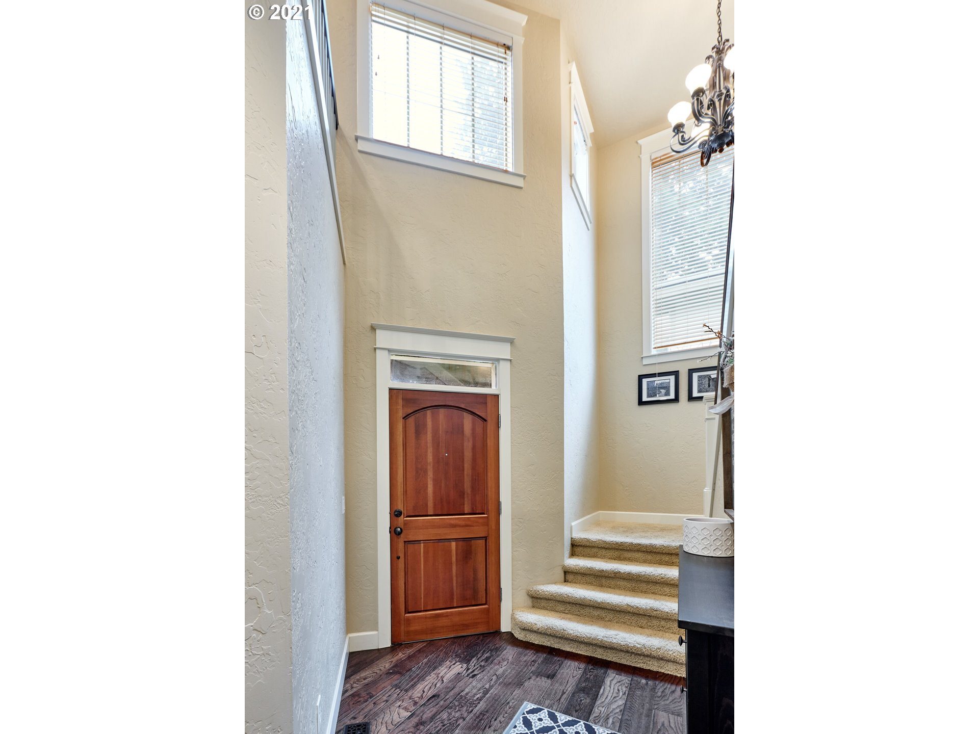 3760 2nd Street Hubbard, OR 97032 - Photo 4 of 31 Gallery Image 4