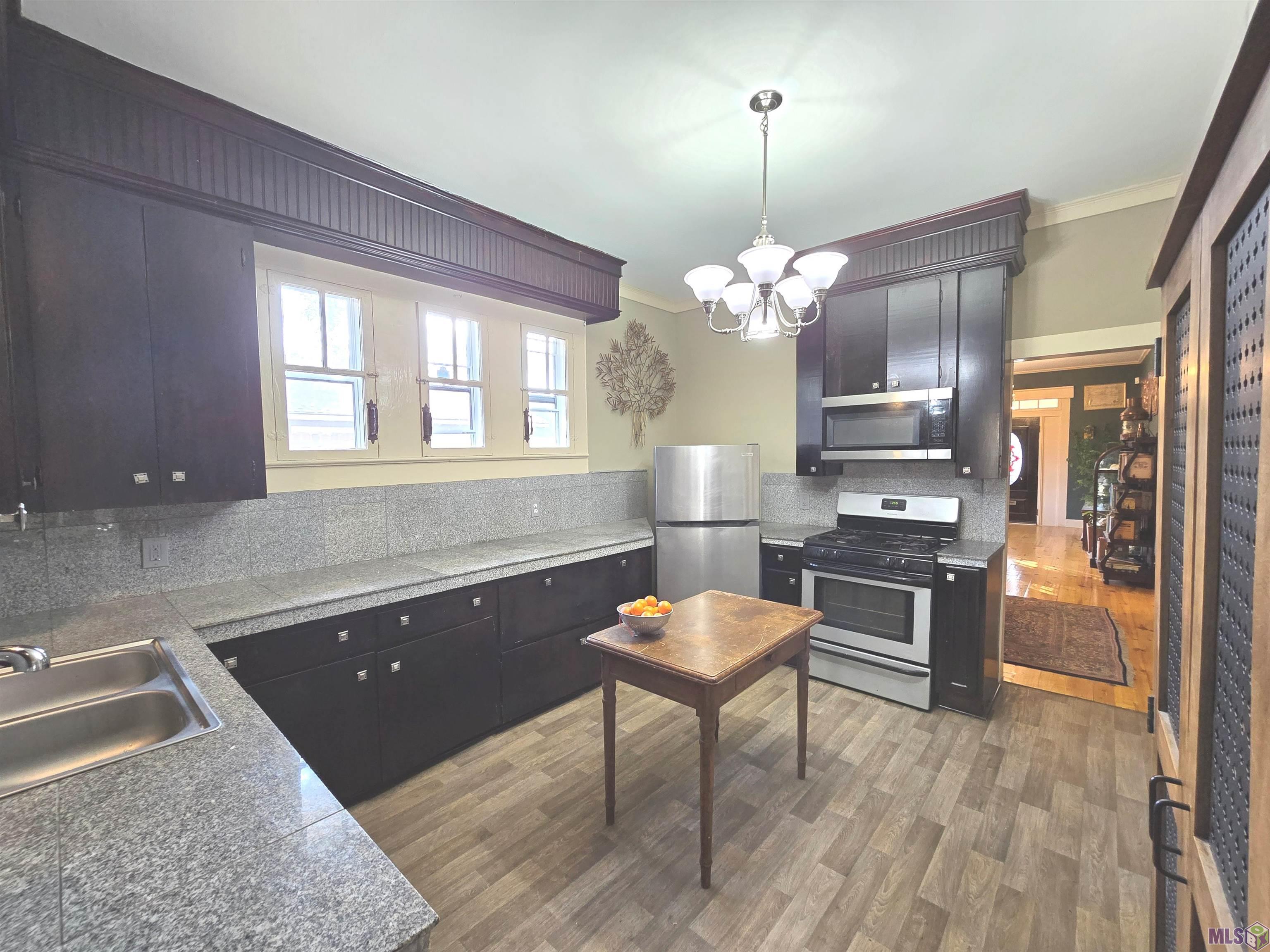 133 St Rose Avenue Baton Rouge, LA 70806 - Photo 7 of 23