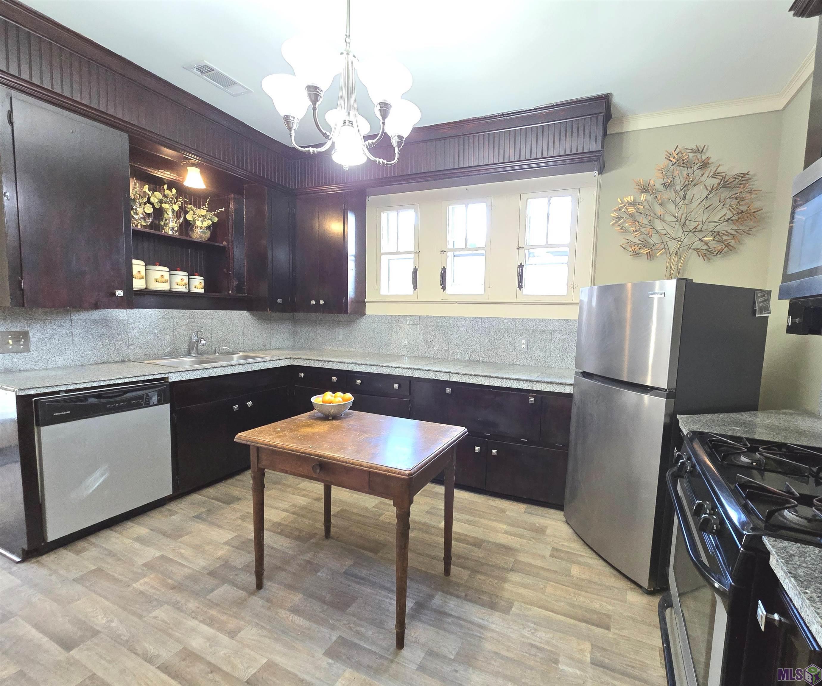 133 St Rose Avenue Baton Rouge, LA 70806 - Photo 8 of 23