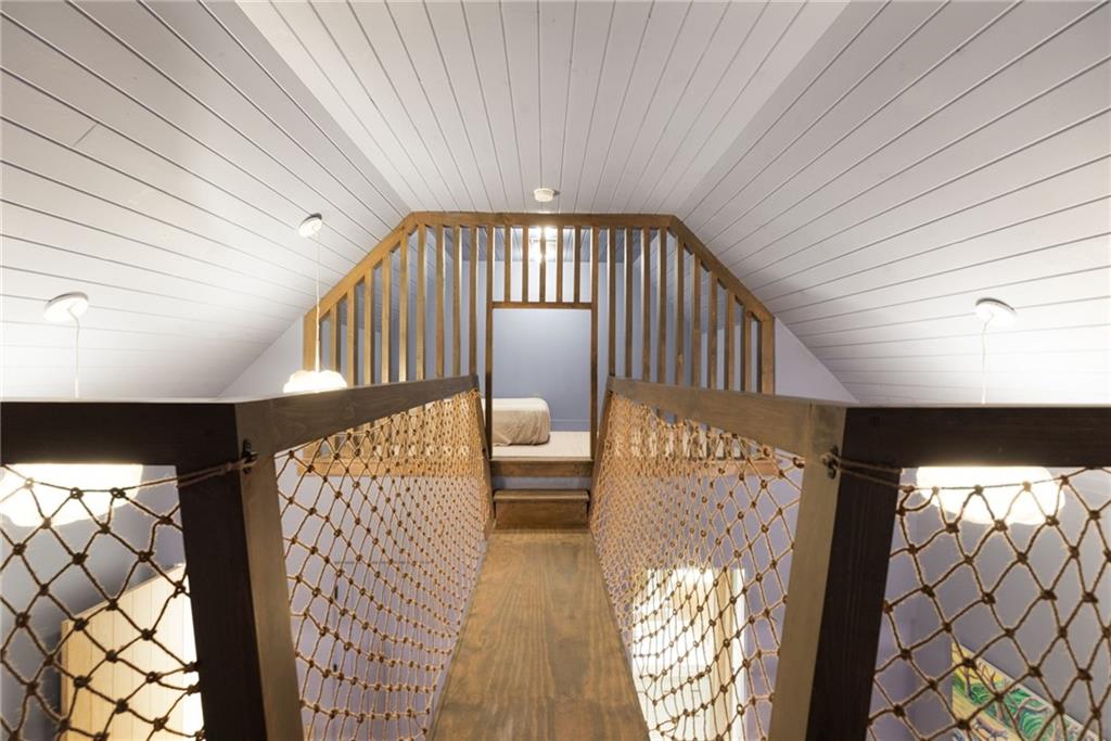 725 Rocky Point Drive Morganton, GA 30560 - Photo 90 of 157 a view of entryway with a front door