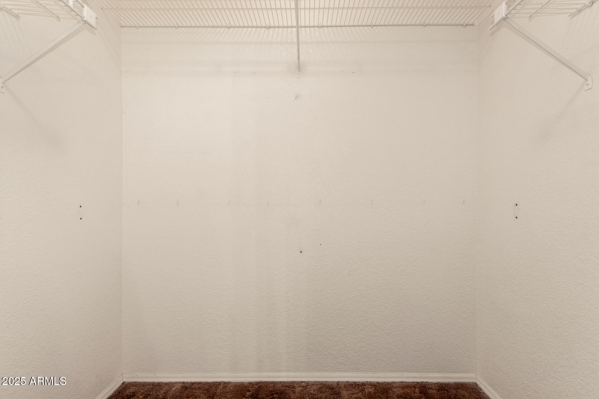 1729 West Brooks Street Chandler, AZ 85224 - Photo 19 of 33 a view of a small space