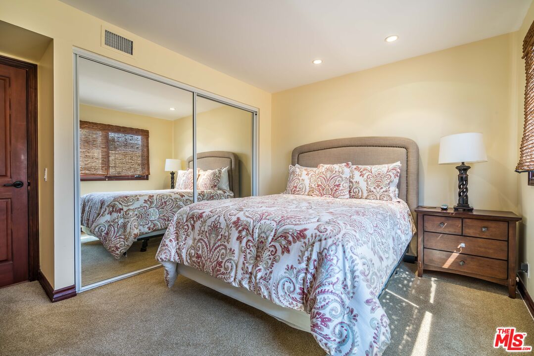 3643 Oceanhill Way Malibu, CA 90265 - Photo 17 of 24