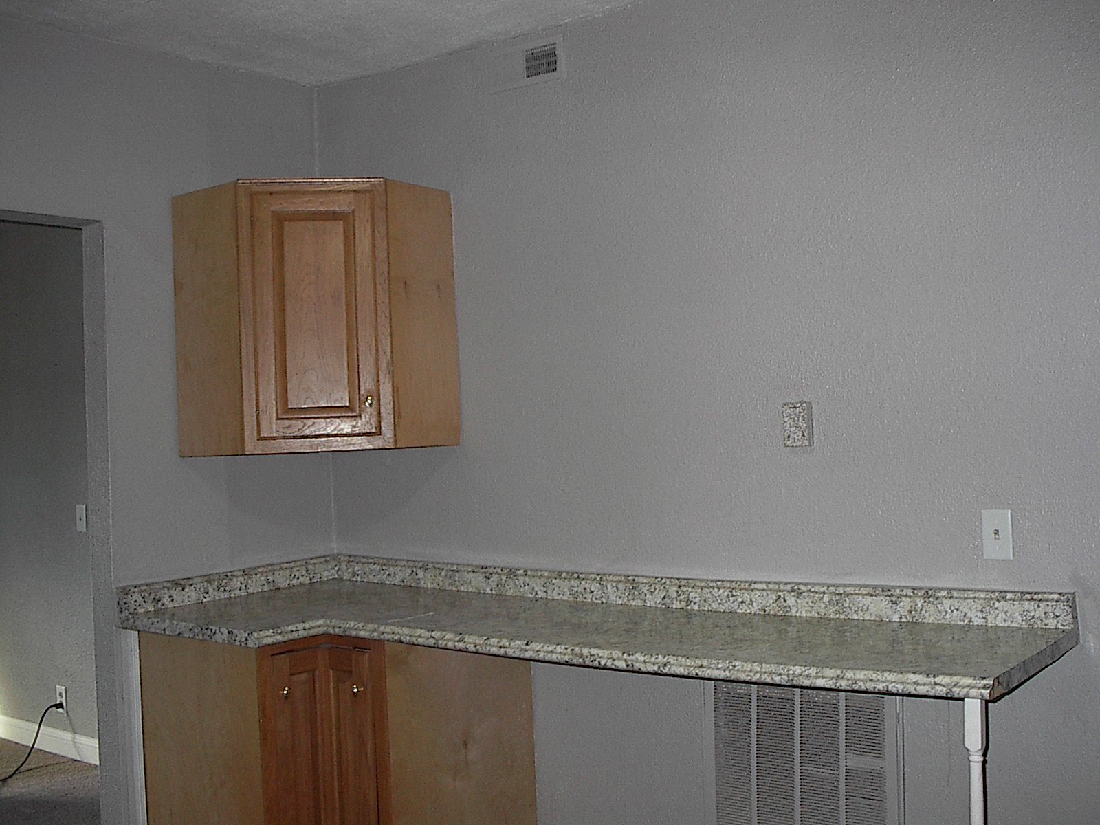 701 South Federal Avenue Butler, IN 46721 - Photo 3 of 9