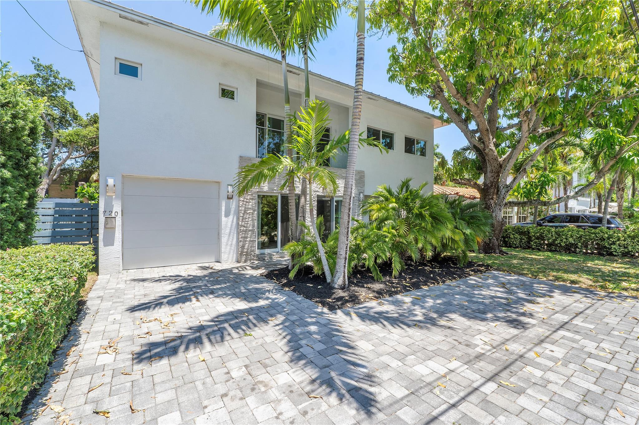 720 Northeast 17th Road Fort Lauderdale, FL 33304 - Photo 1 of 53 Photo 1