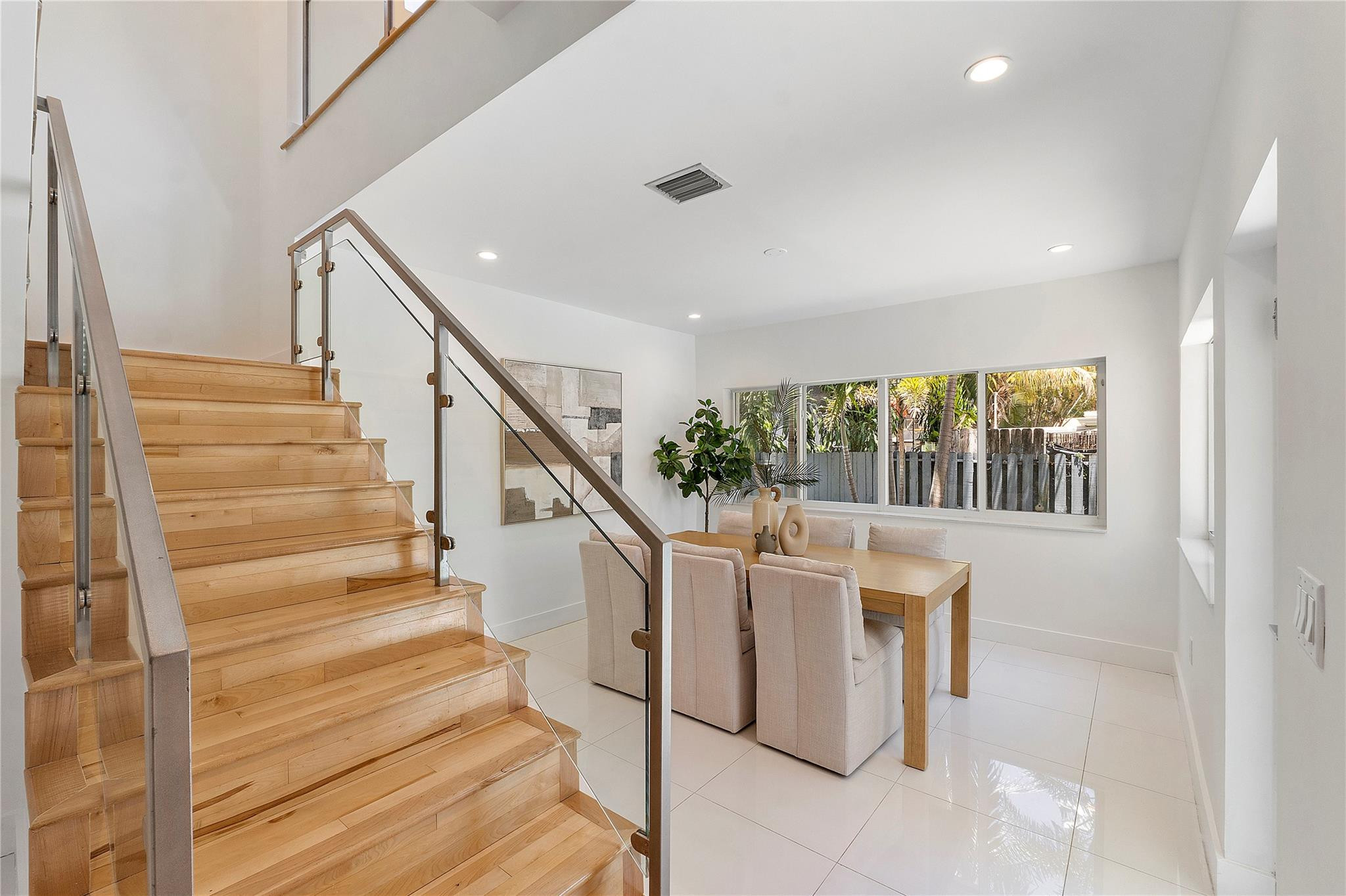 720 Northeast 17th Road Fort Lauderdale, FL 33304 - Photo 19 of 53 Photo 19