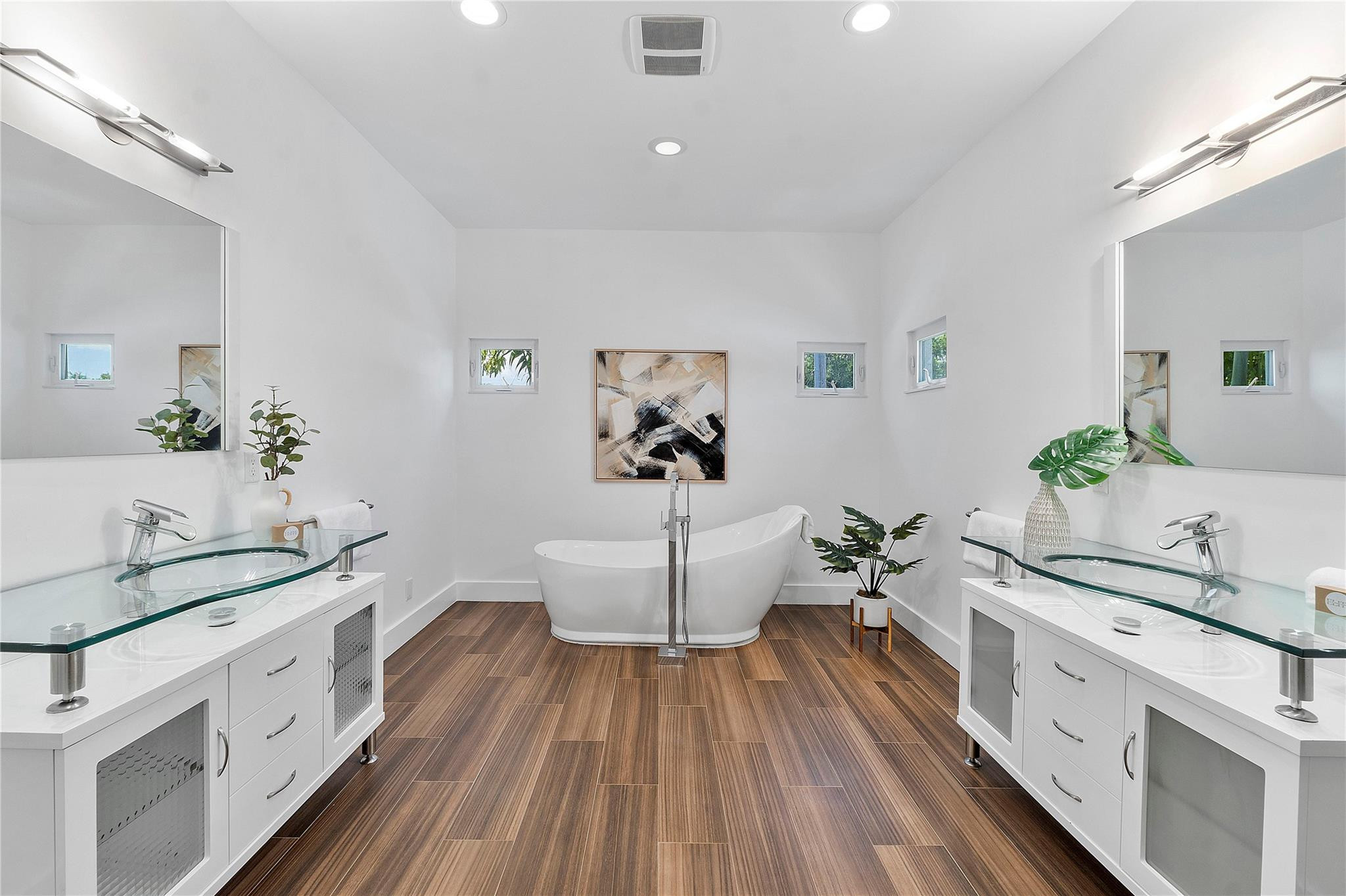 720 Northeast 17th Road Fort Lauderdale, FL 33304 - Photo 28 of 53 Photo 28