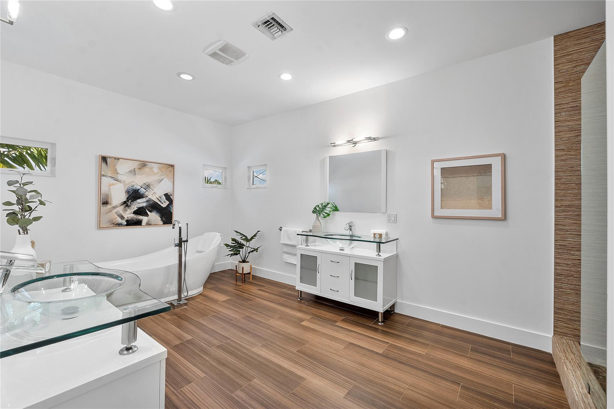 720 Northeast 17th Road Fort Lauderdale, FL 33304 - Photo 29 of 53 Photo 29