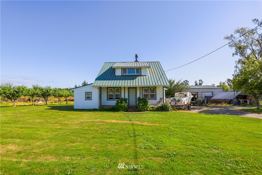 3293 Grandview Road Ferndale, WA 98248 - Photo 2 of 25