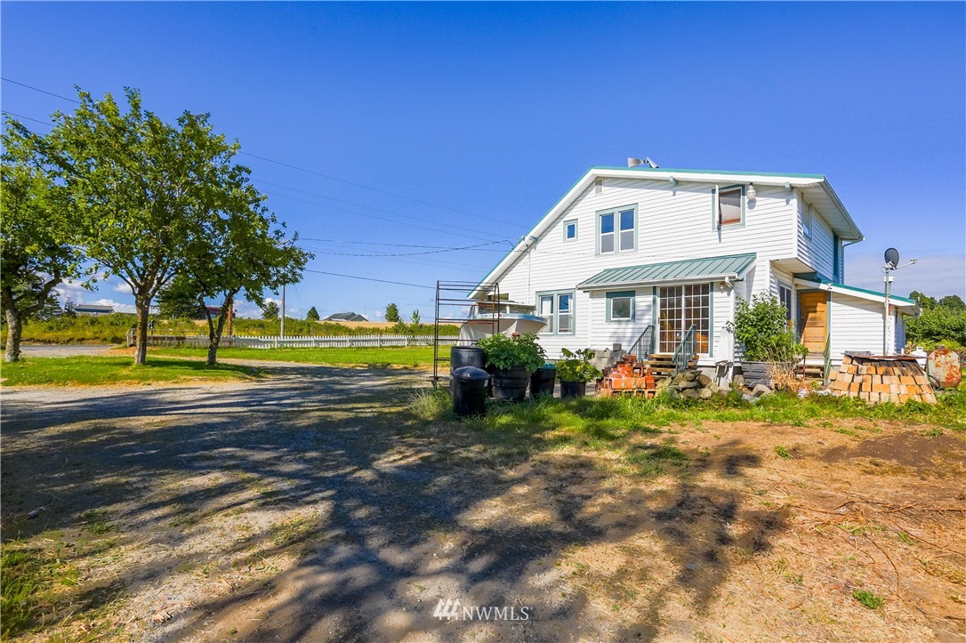 3293 Grandview Road Ferndale, WA 98248 - Photo 17 of 25