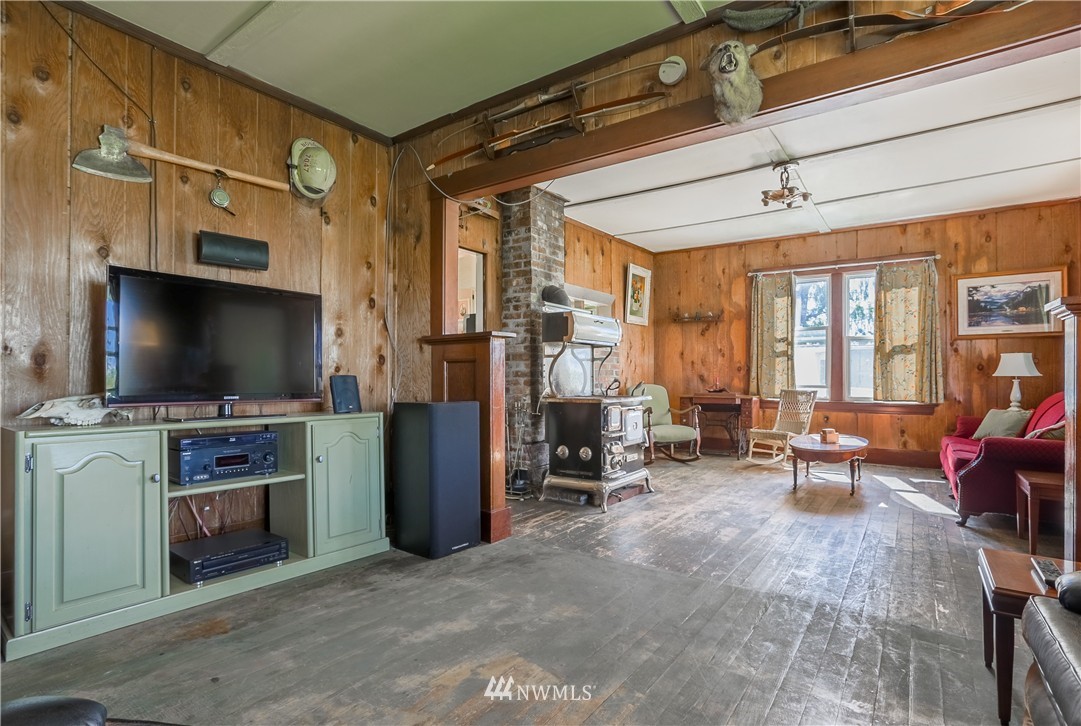 3293 Grandview Road Ferndale, WA 98248 - Photo 6 of 25