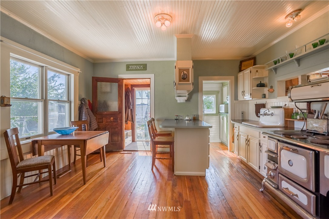 3293 Grandview Road Ferndale, WA 98248 - Photo 8 of 25
