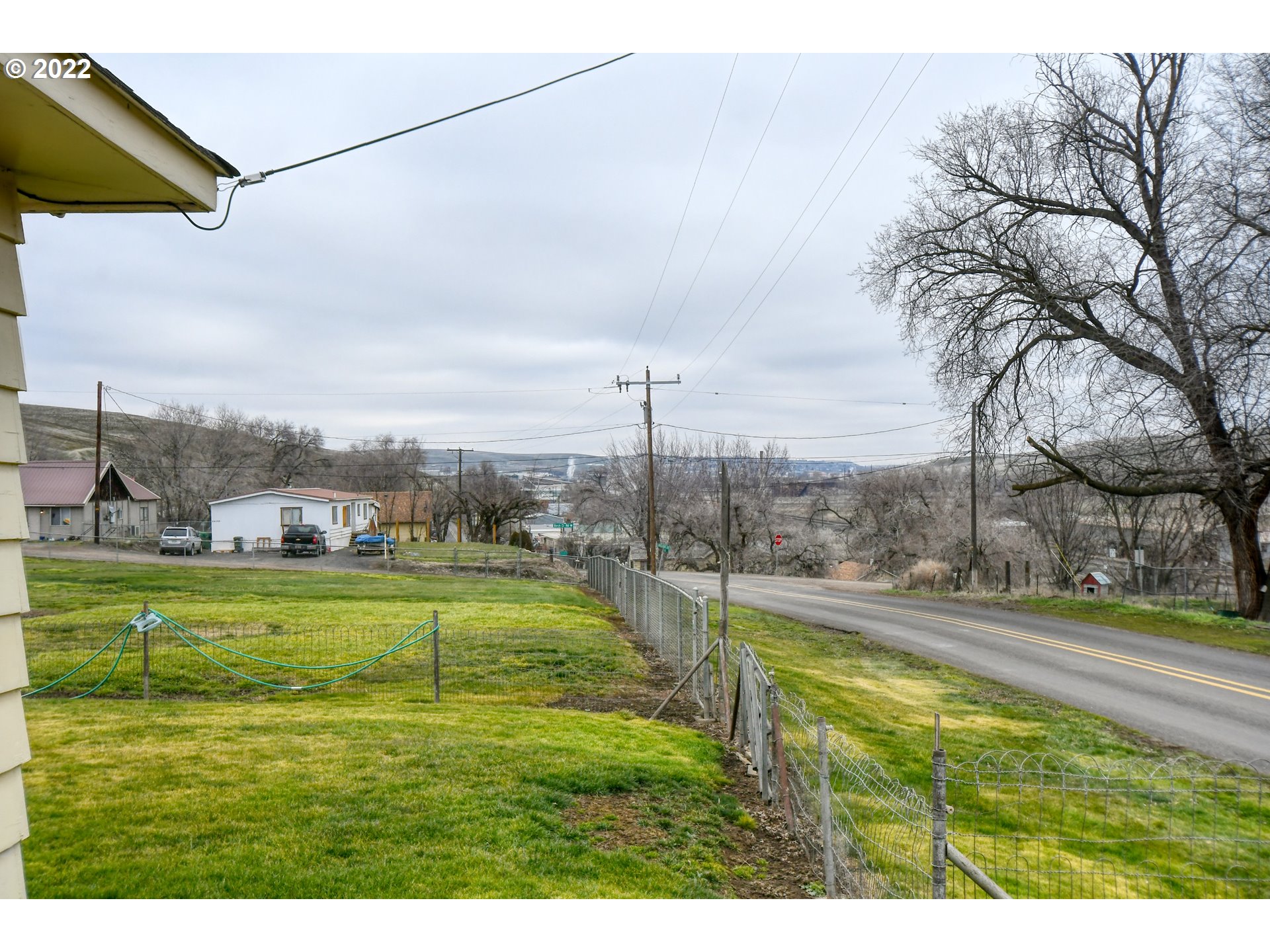 42243 Main Street Pendleton, OR 97801 - Photo 4 of 32