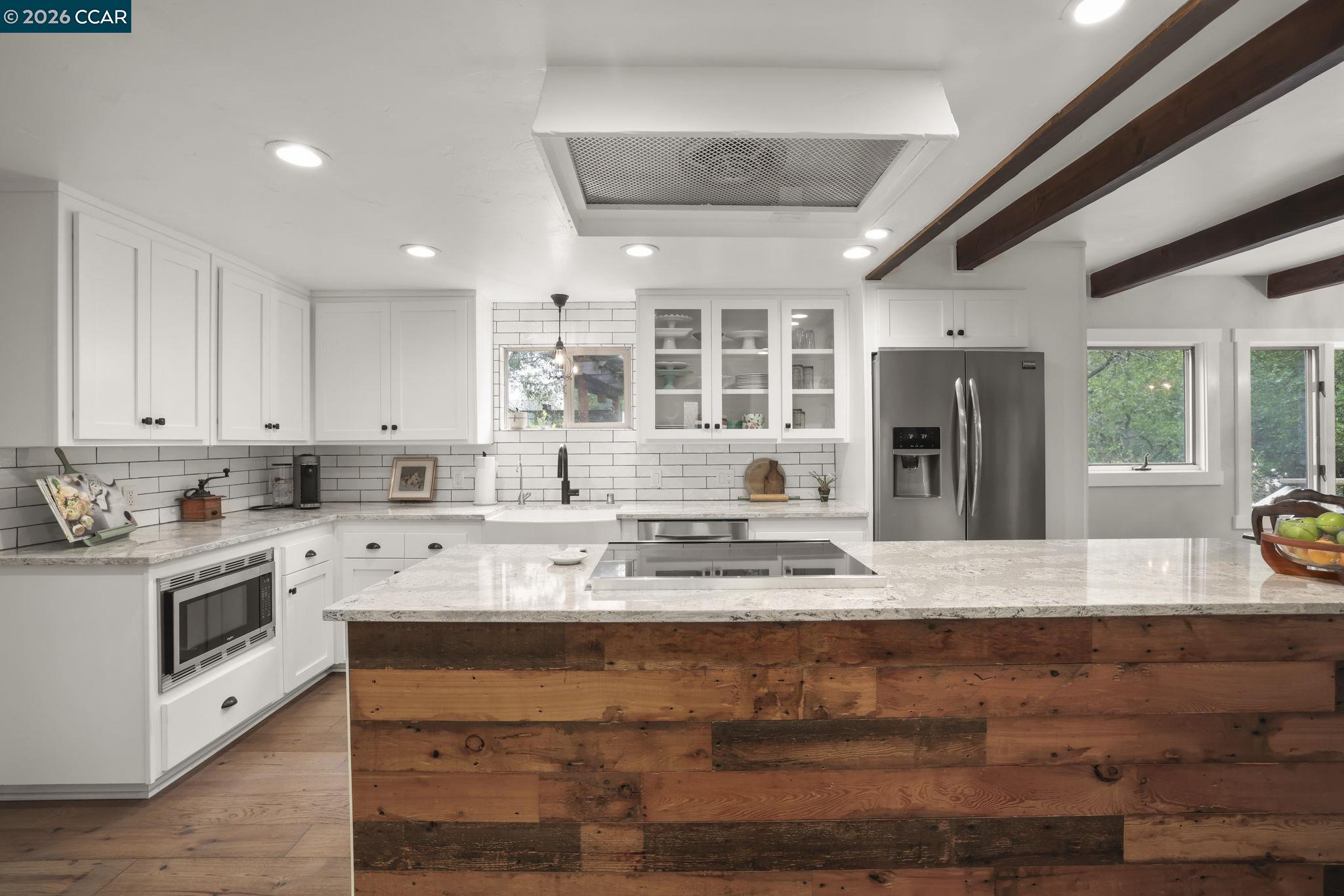 5461 Alhambra Valley Road Martinez, CA 94553 - Photo 11 of 39