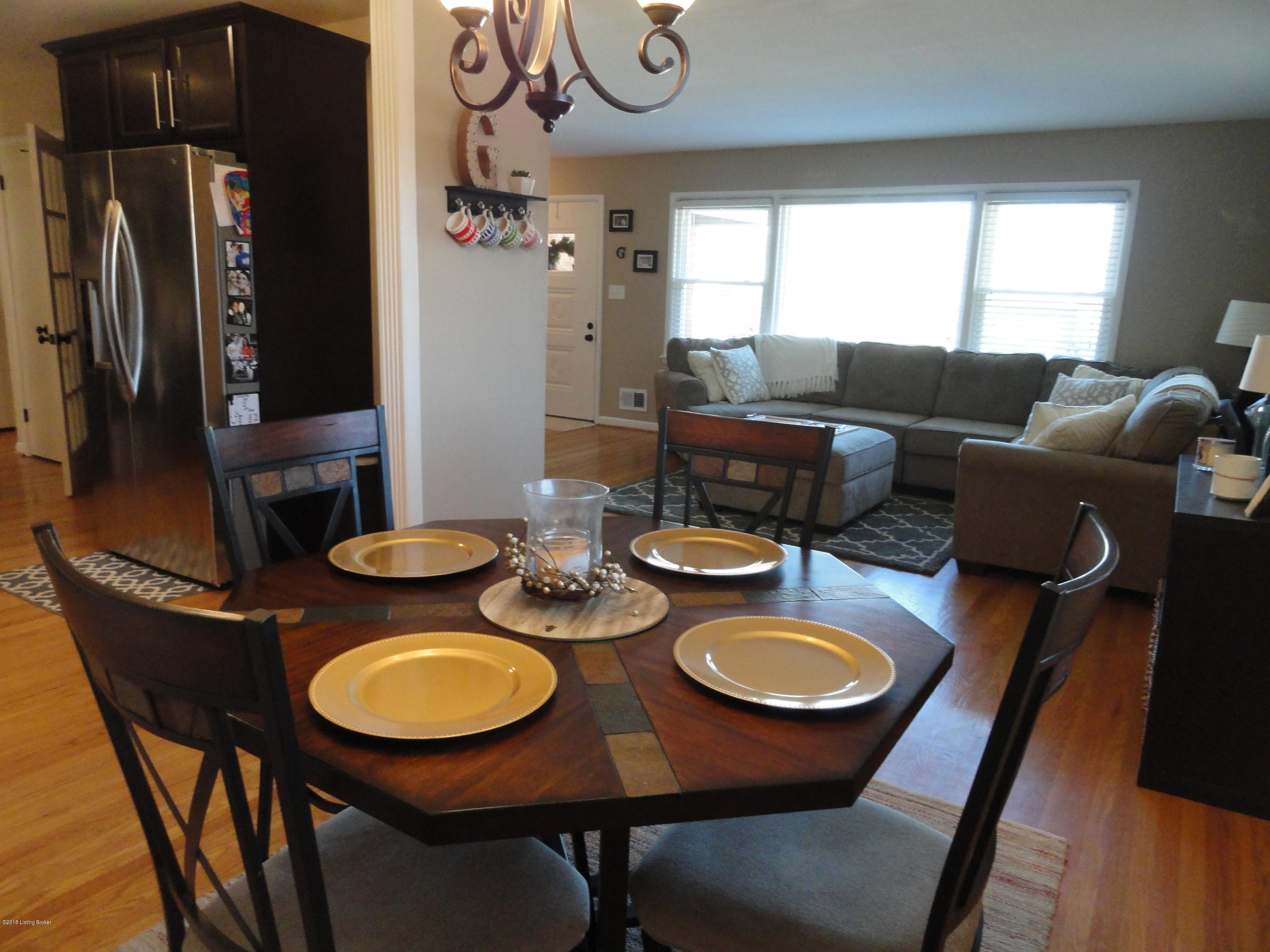 3729 Chatham Road Louisville, KY 40218 - Photo 7 of 29 DSC03864