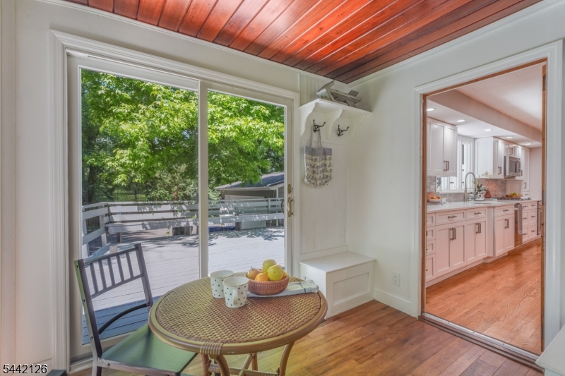 28 Spring Ridge Drive Berkeley Heights, NJ 07922 - Photo 22 of 50