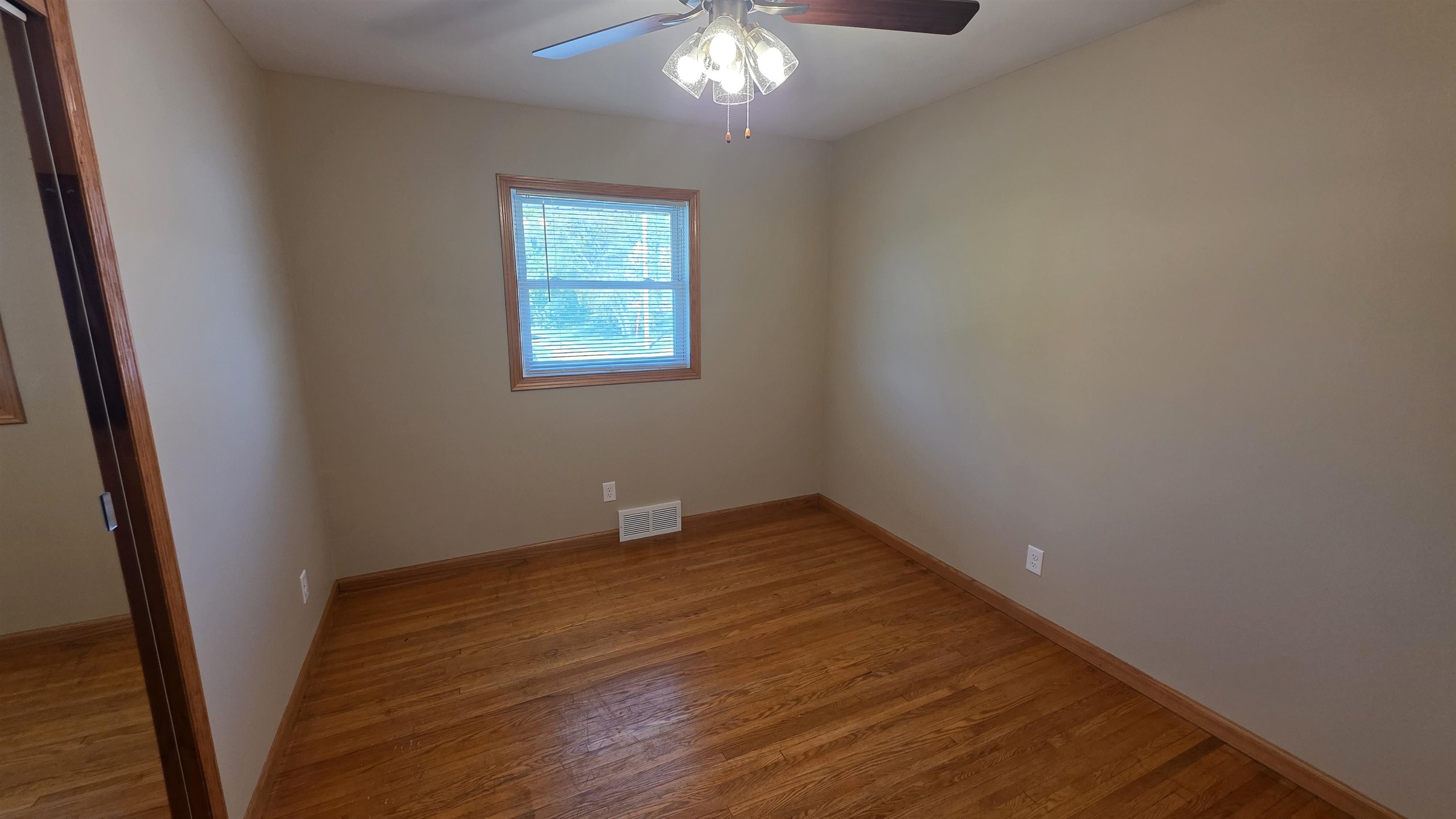 500 South Jefferson Street Lancaster, WI 53813 - Photo 19 of 41