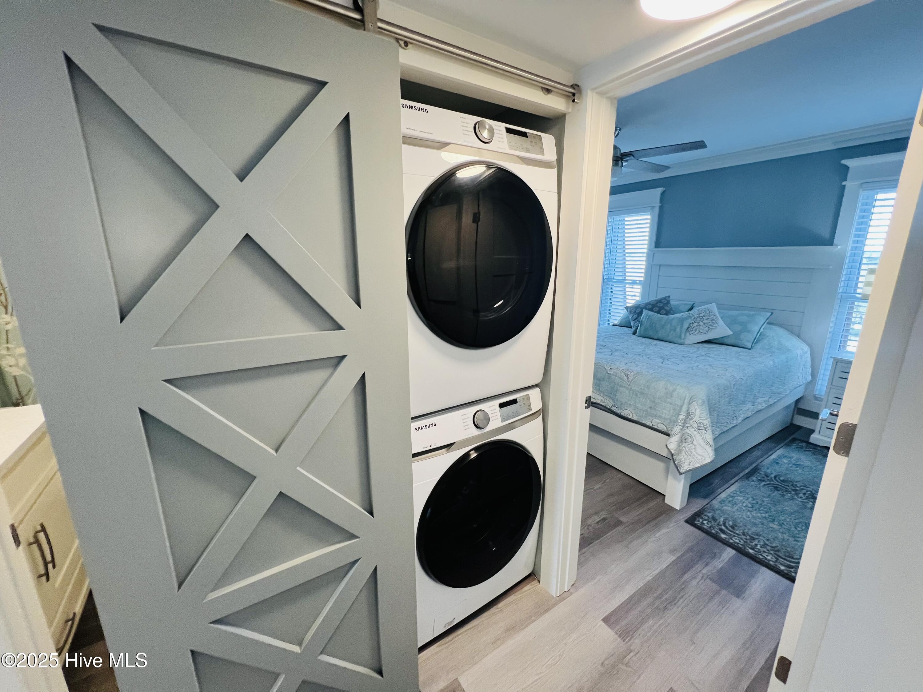 1866 New River Inlet Road, Unit 3414C North Topsail Beach, NC 28460 - Photo 27 of 44 Washer & Dryer