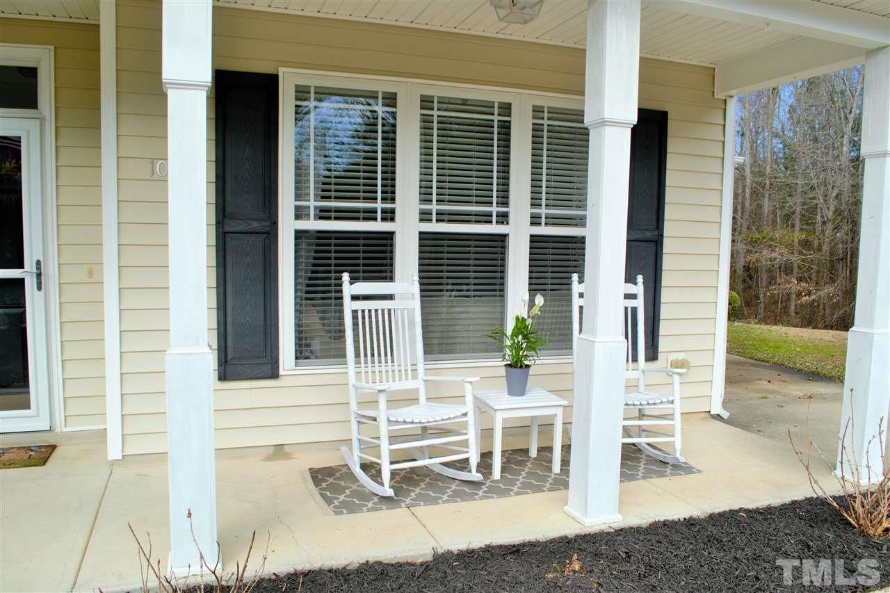 1016 Shackleton Road Apex, NC 27502 - Photo 2 of 24 Gallery Image 2