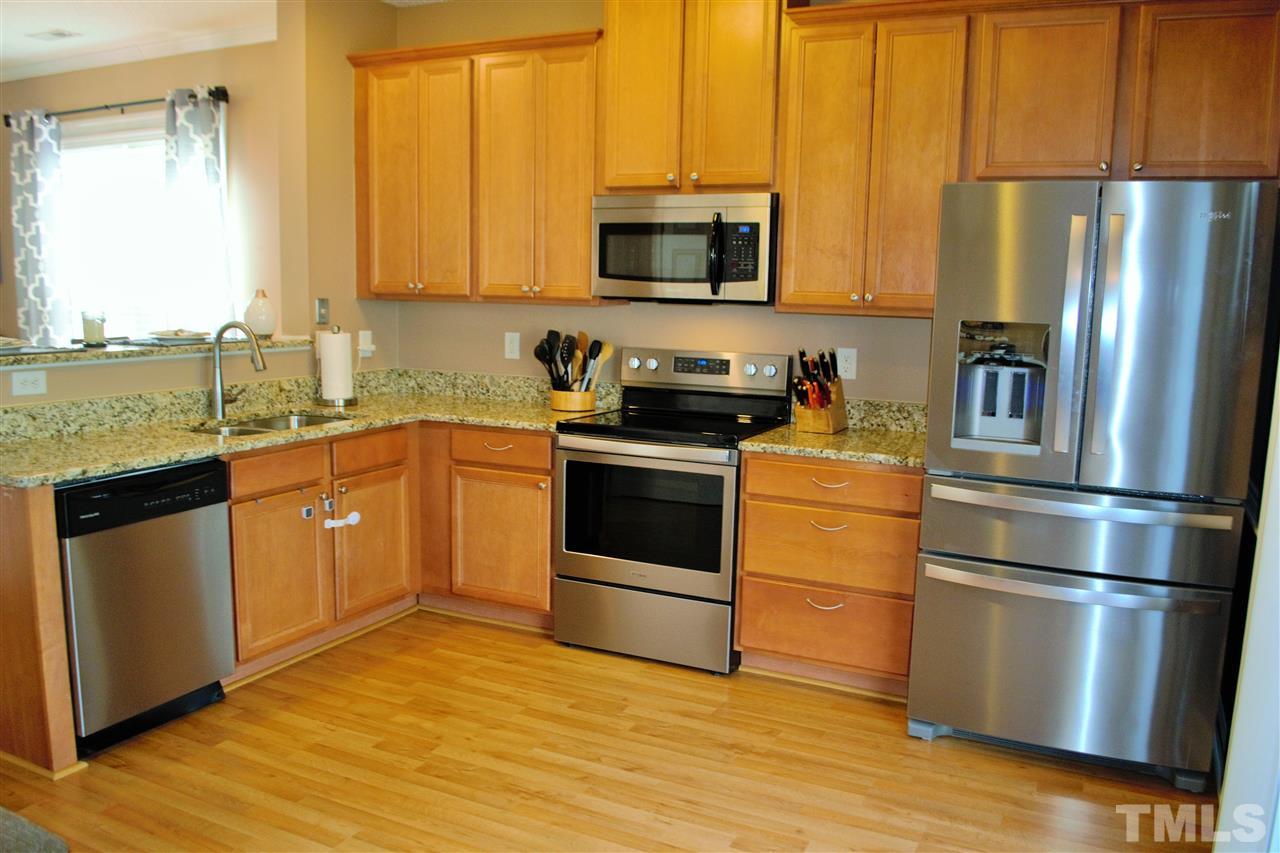 1016 Shackleton Road Apex, NC 27502 - Photo 9 of 24 Gallery Image 9