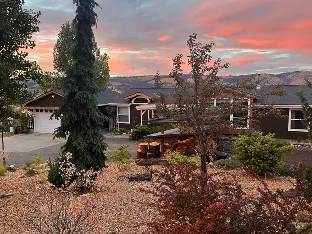 $498,000 | 831 Crest Drive, Kamiah, ID 83536