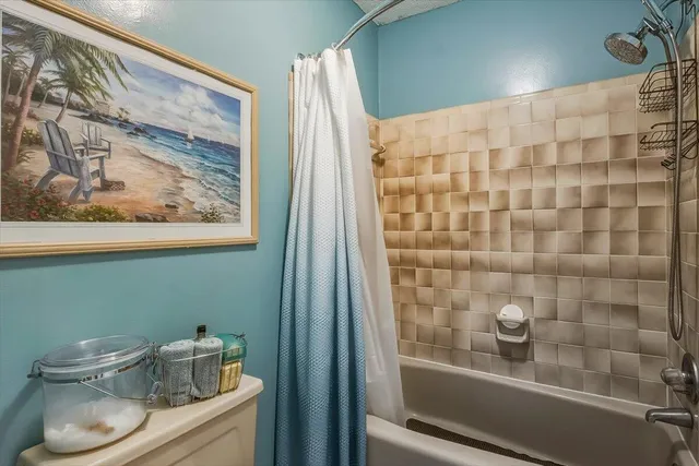 $300,000 | 1068 5th Avenue, Shalimar, FL 32579