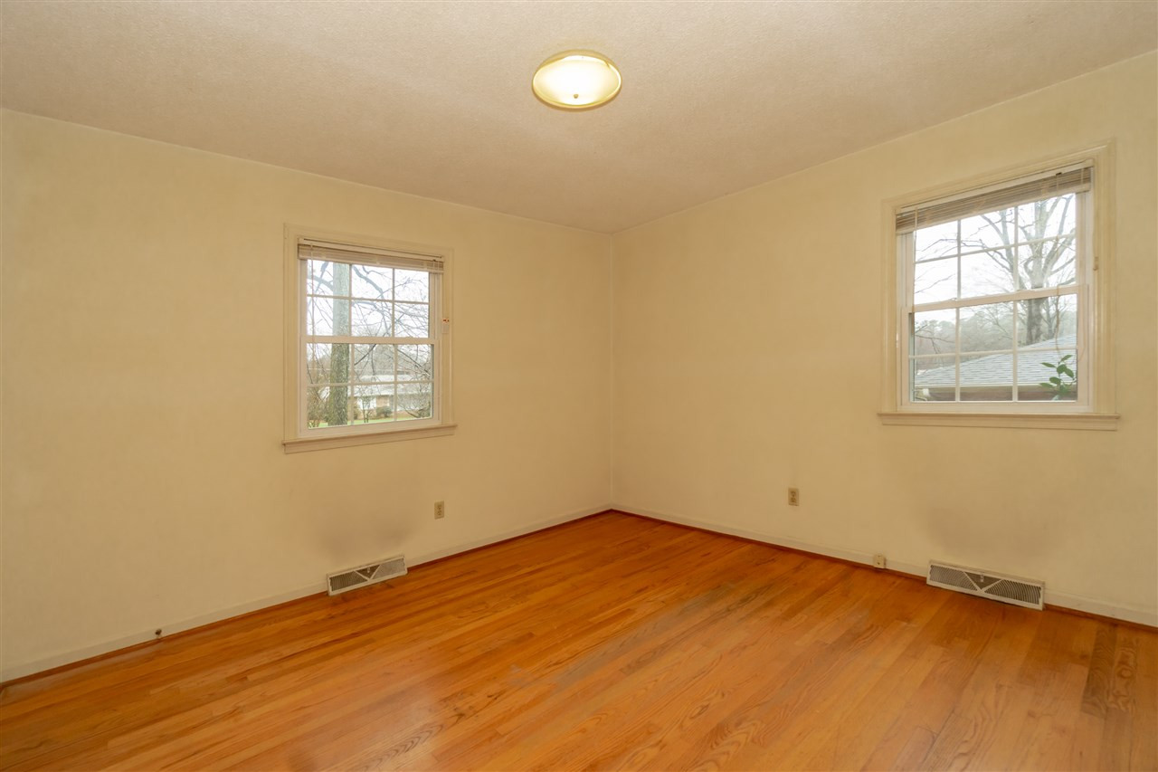 4905 Greenbrier Road Raleigh, NC 27603 - Photo 18 of 23 Photo 18
