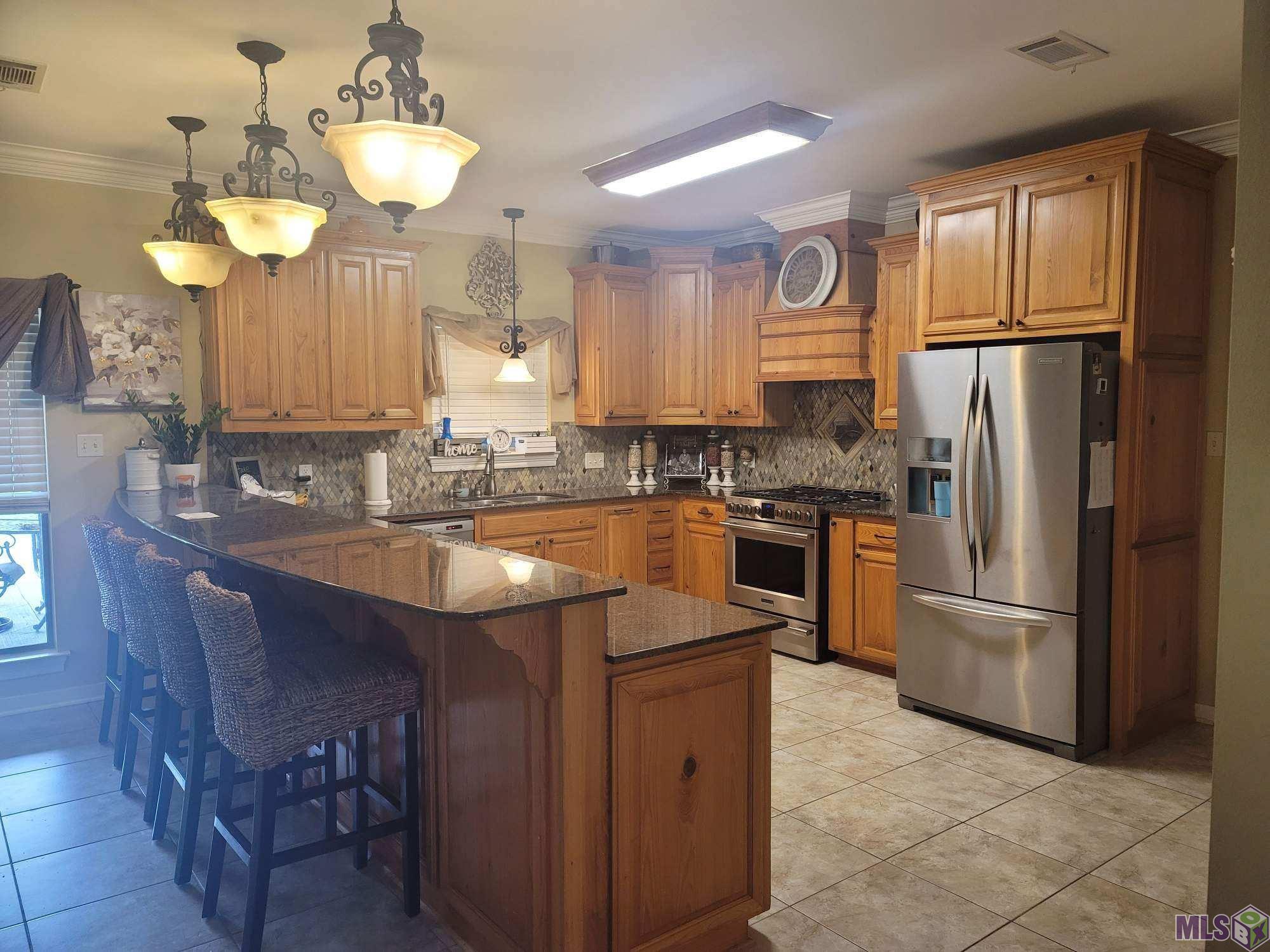 12848 Hammack Road Denham Springs, LA 70726 - Photo 5 of 20 Gallery Image 5